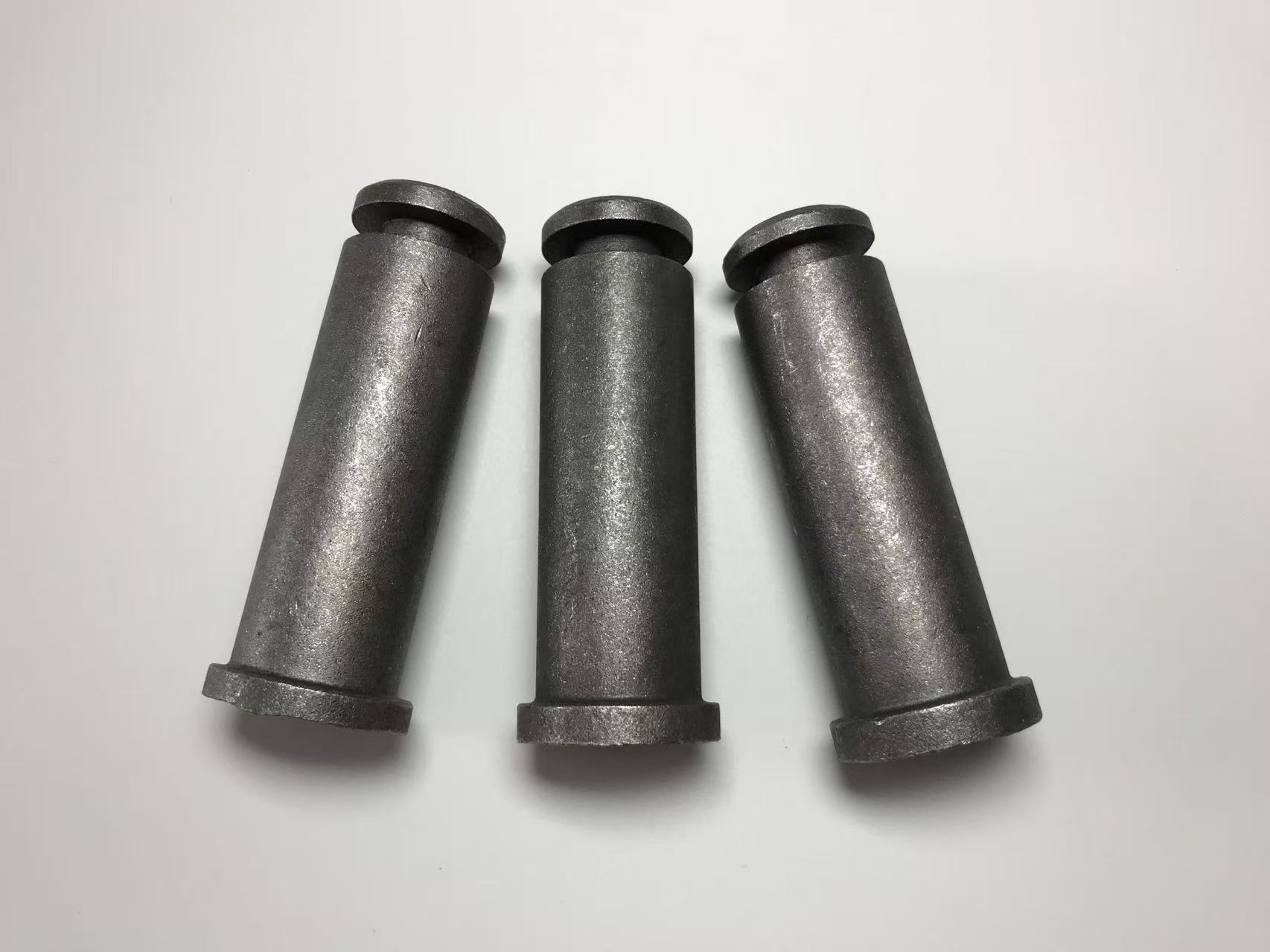 螺旋输送机设备，金属外壳，螺旋叶片结构，展现连续输送特点
